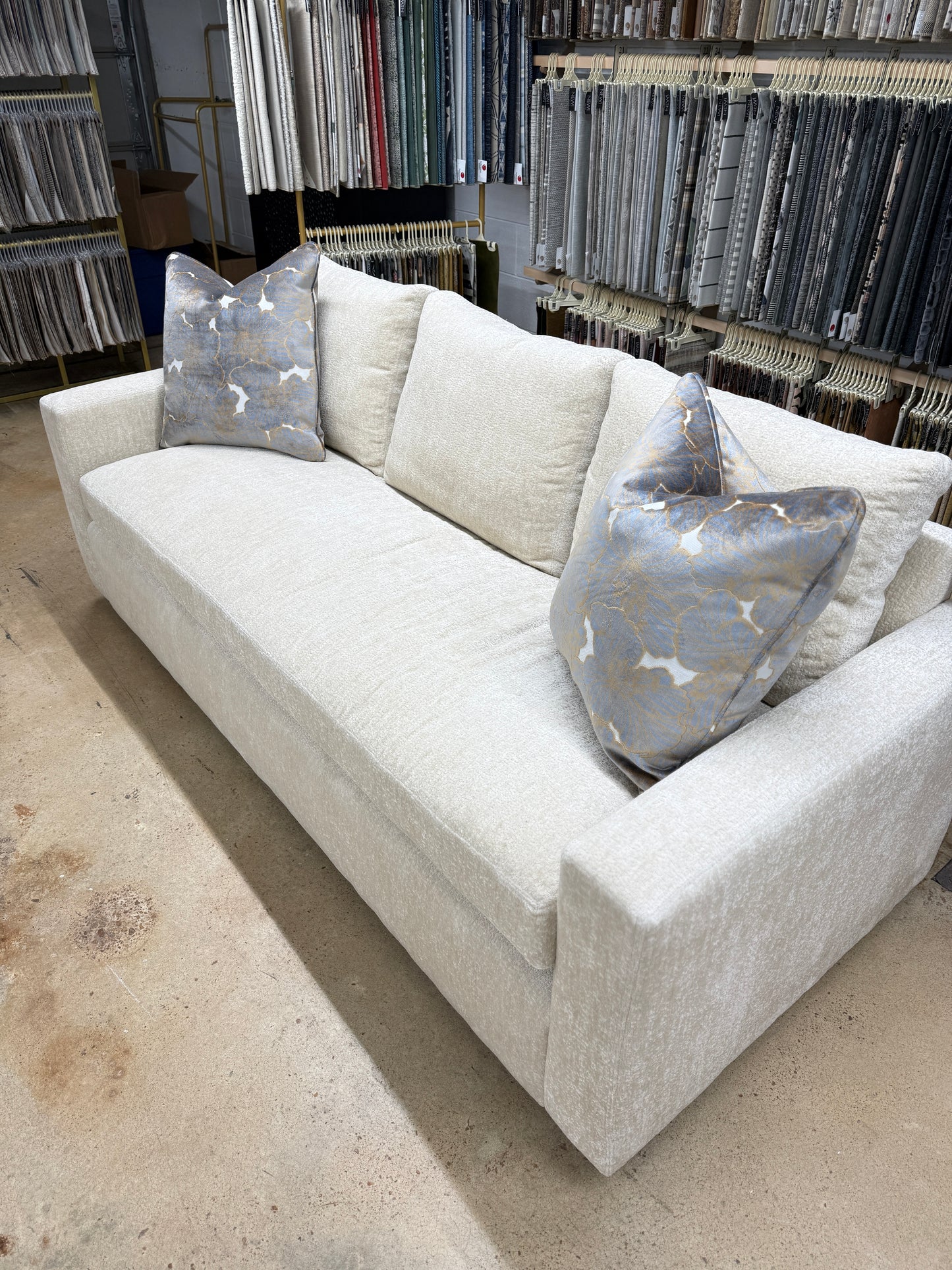 Norwalk Oliver Sofa