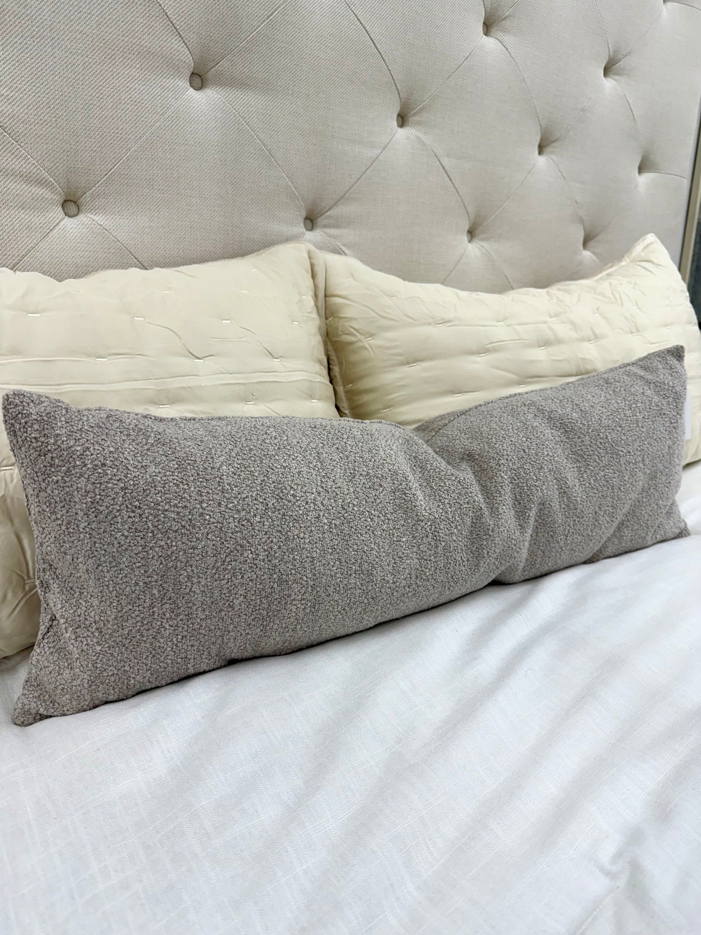 Light Grey Boucle Lumbar 12"x36"