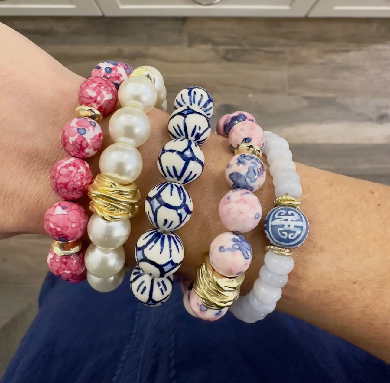 Stretch Pearl Bracelet/Glass