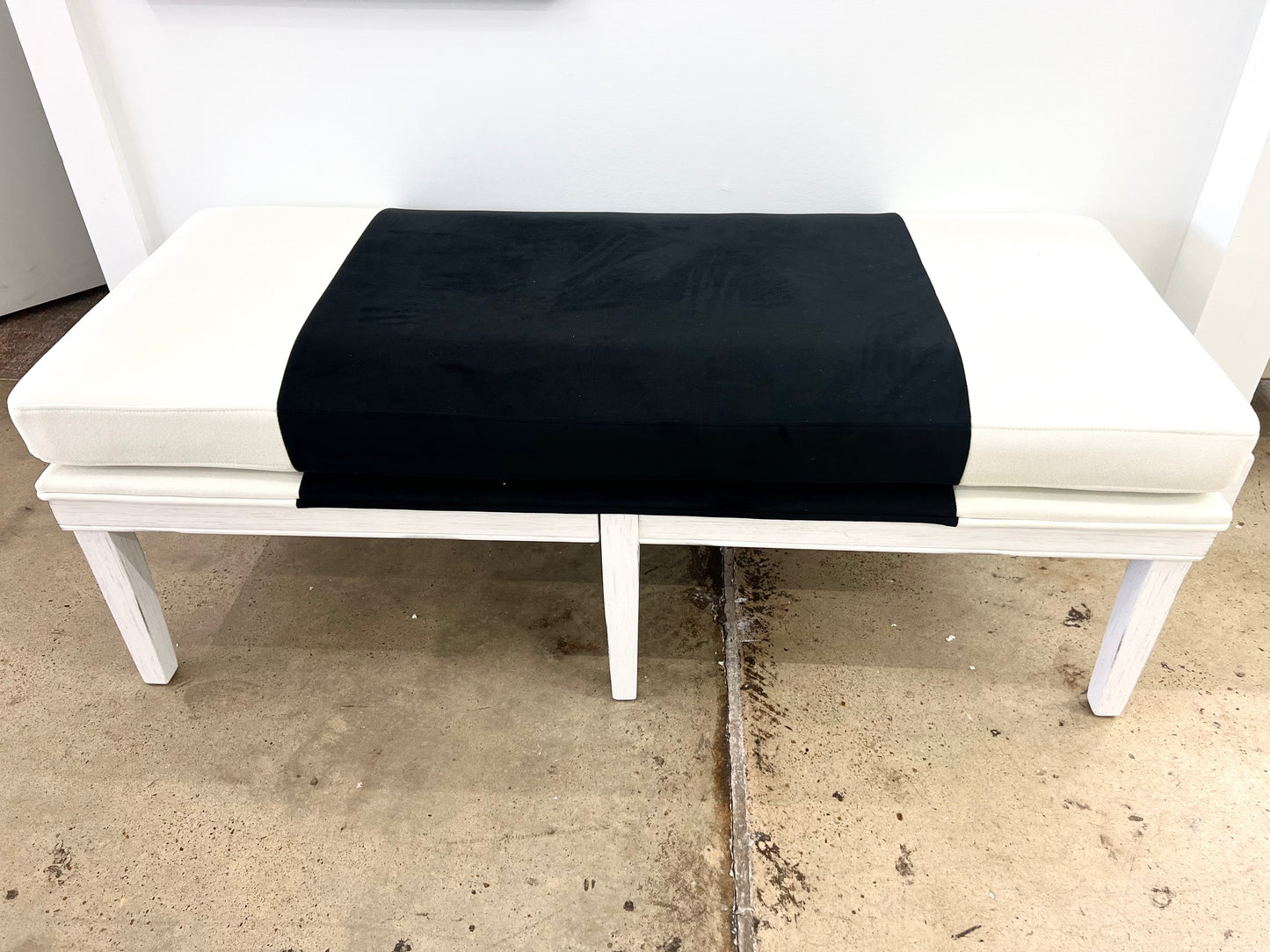 2 Tone Velvet 6 Leg Bench