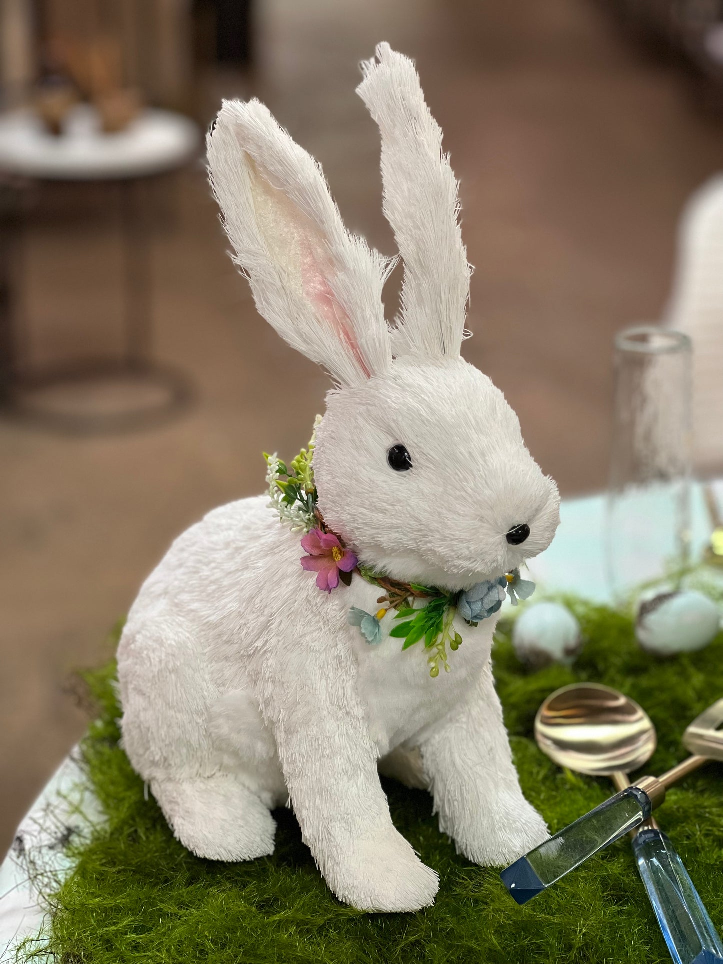 Bunny w/Flower Necklace