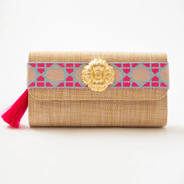 Avery Straw Clutch