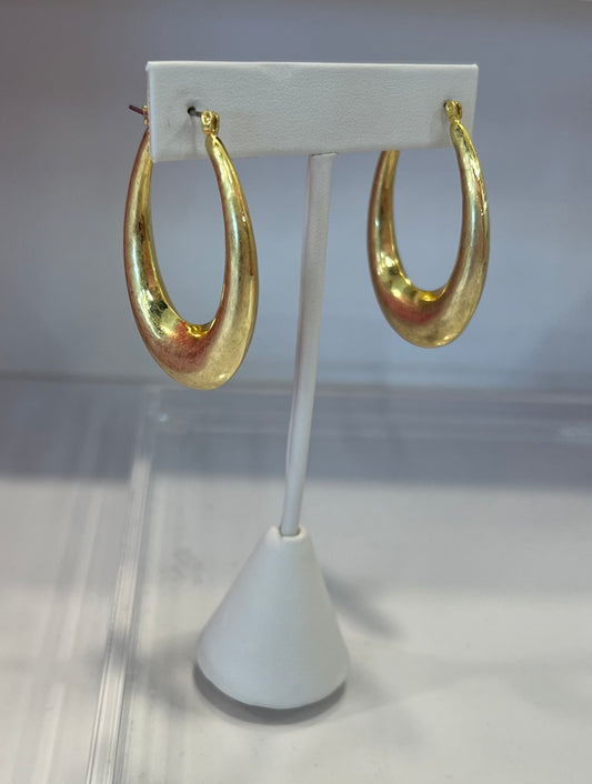 Classic Gold Drop Hoop