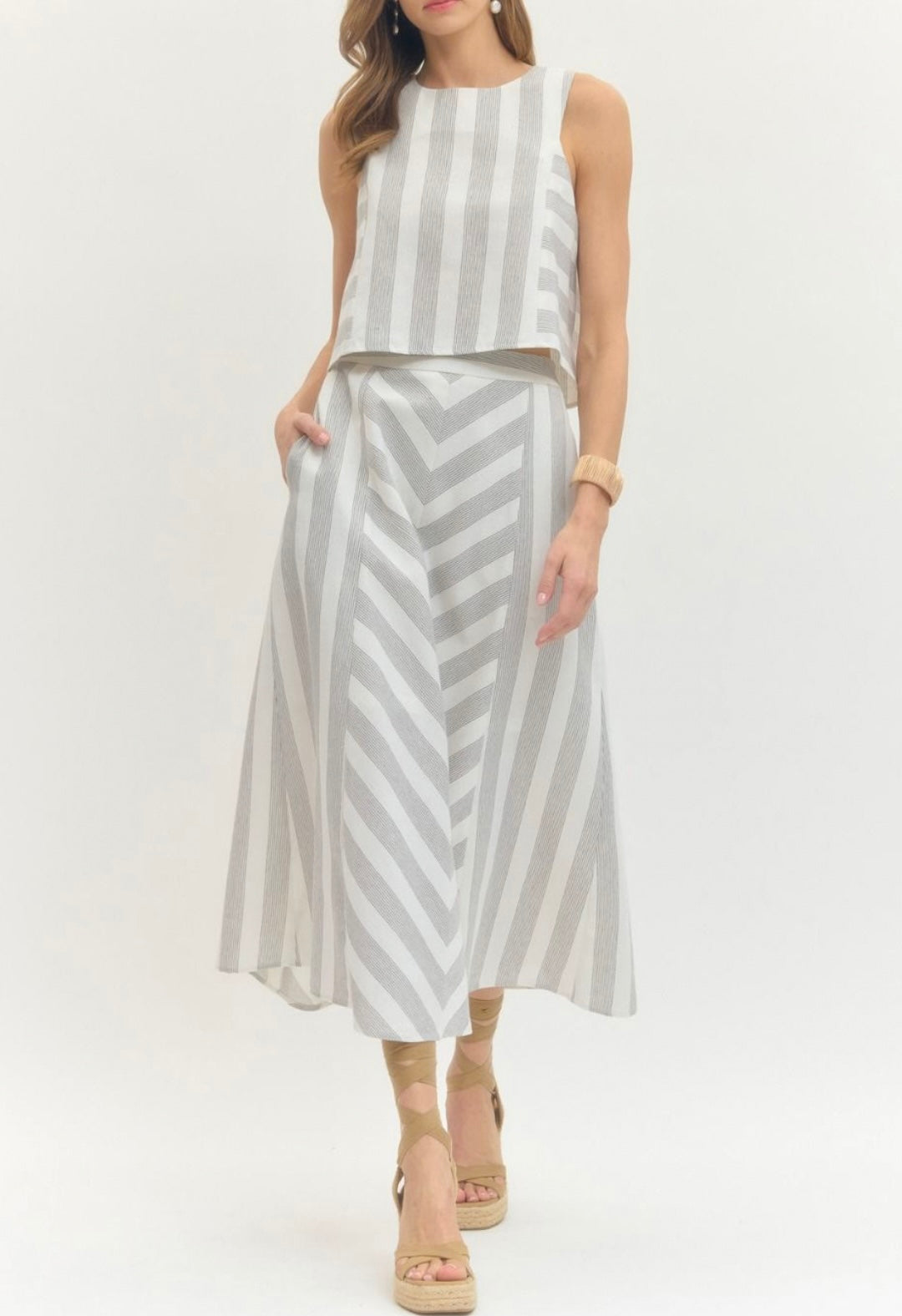 Gray Striped Skirt Set