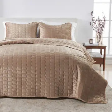 Velvet Stitch Bedding Set