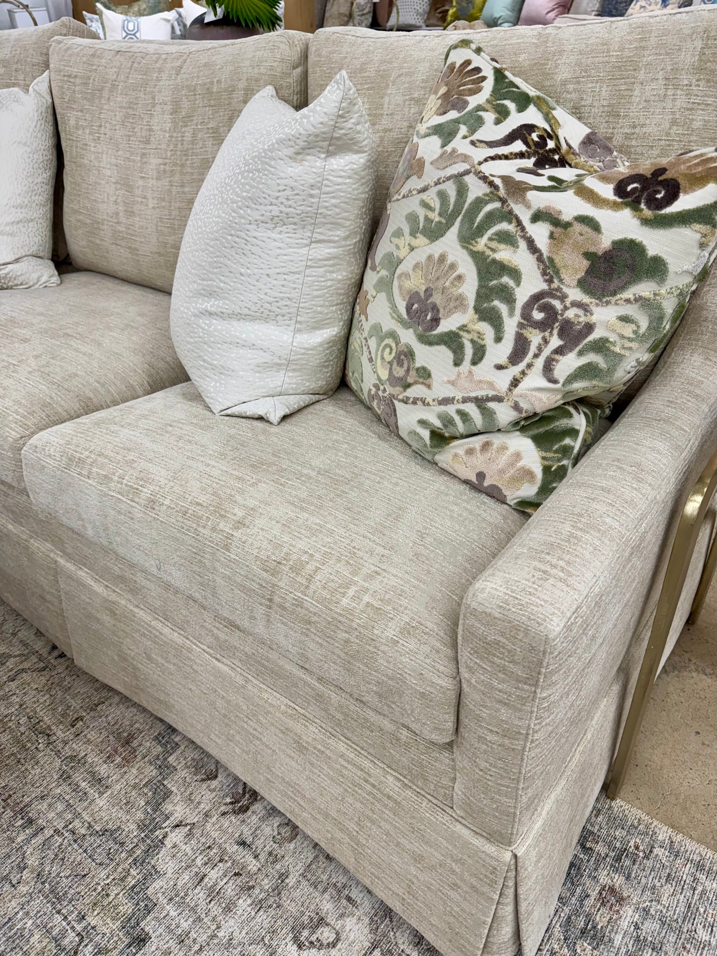 Norwalk Chealsea Long Sofa Skirted