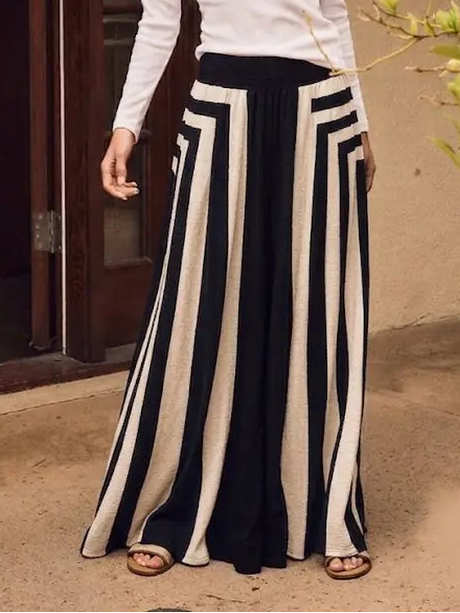 Black & White Stripe Relaxed Fit Pant