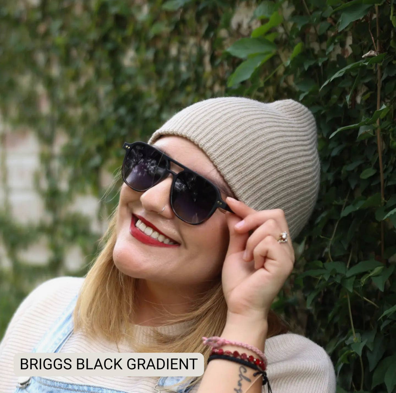 Briggs - Women's Polarized Small/ Medium Aviator: Black Gradient