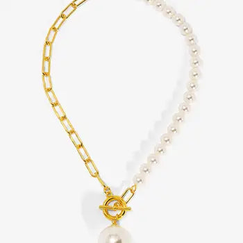 Gold Chain & Pearl Necklace