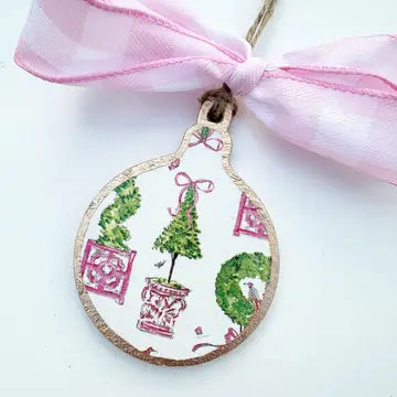 Festive Wreath Charm