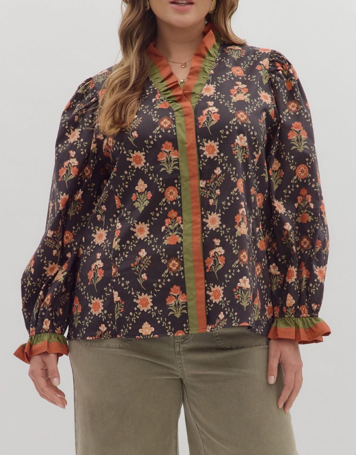 Plus Ruffle Pattern Top/Black