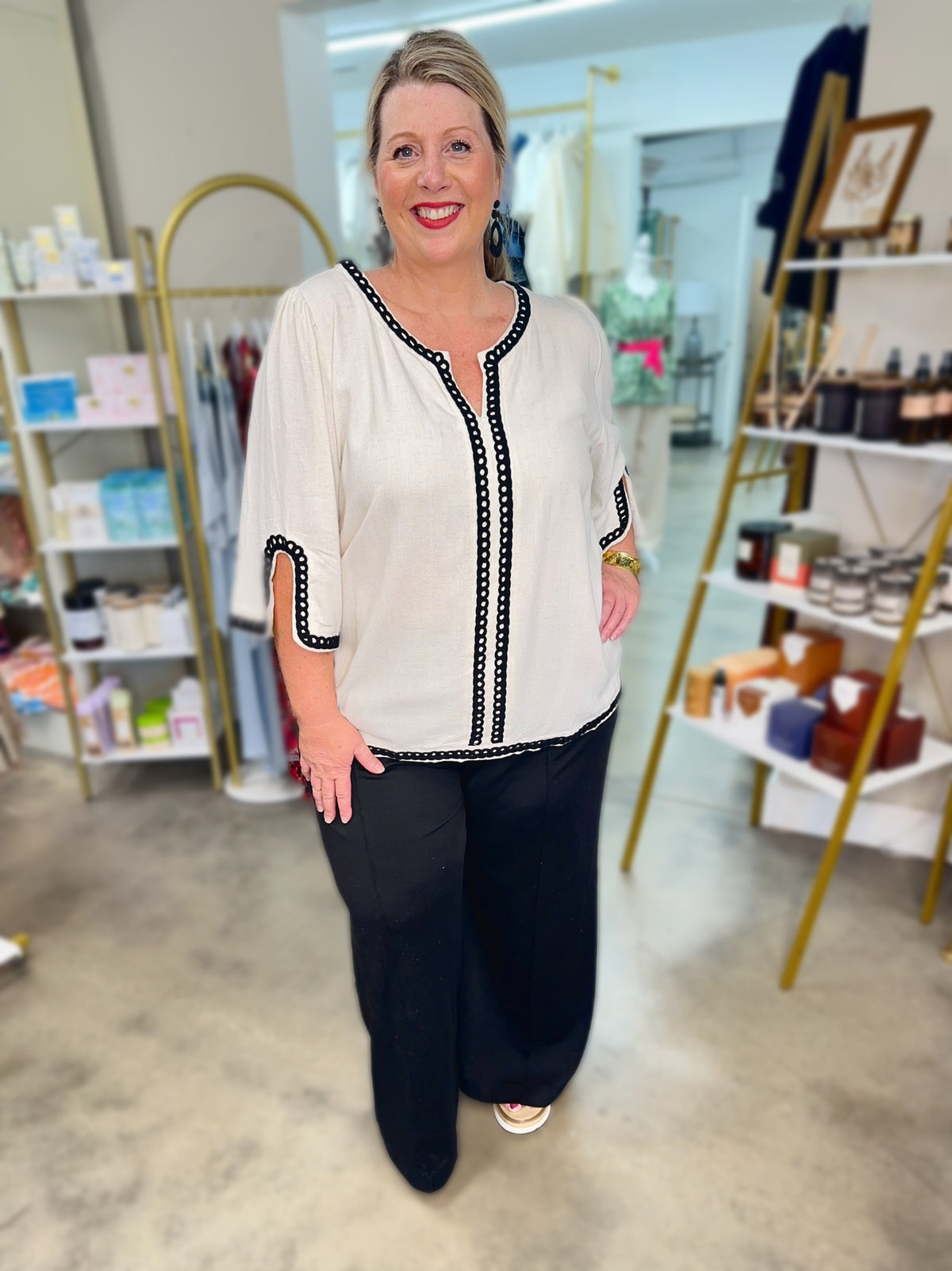 Plus Linen Embroidered Tunic Oatmeal
