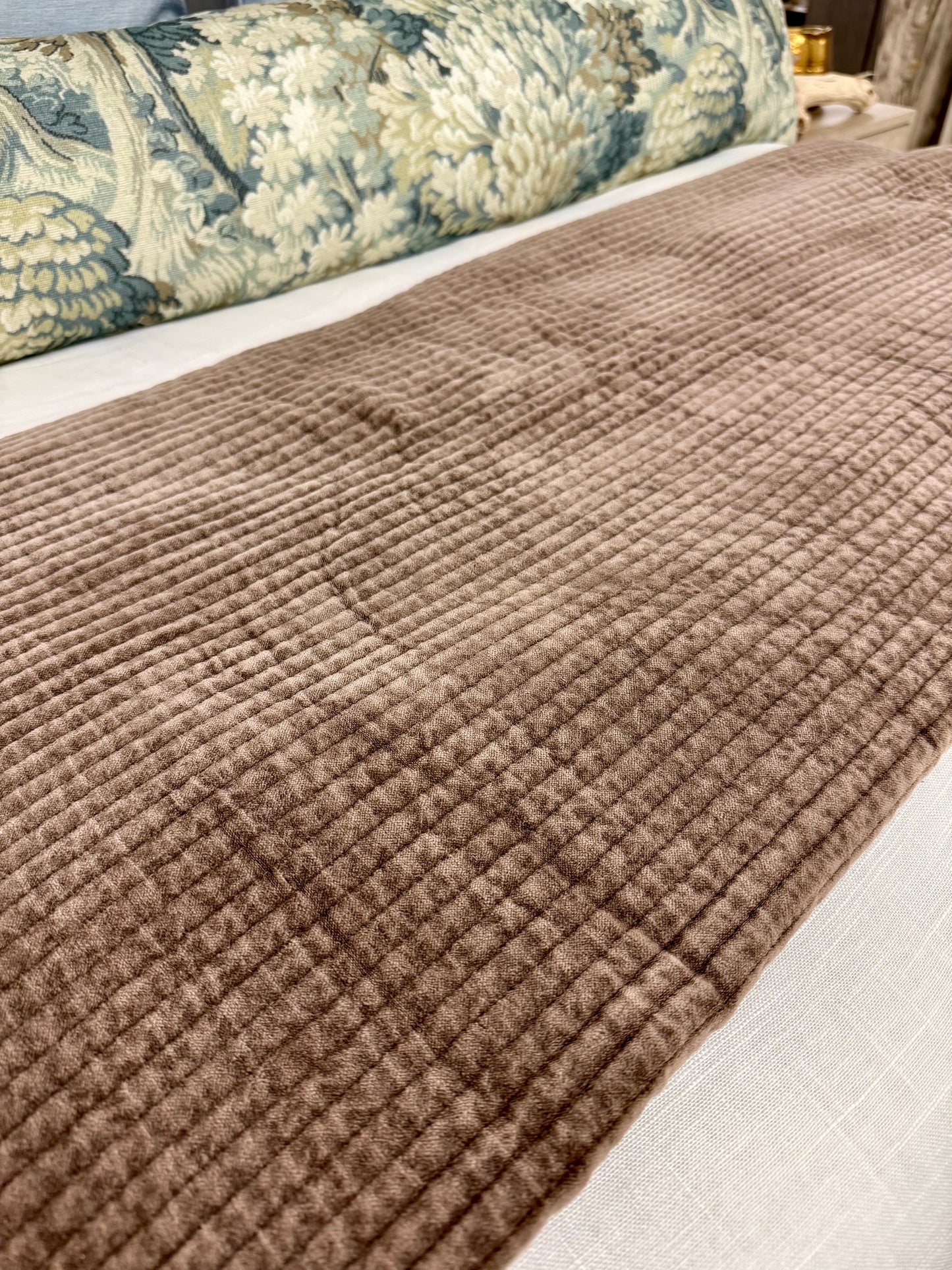 Stonewashed Chocolate Brown Velvet Set/King