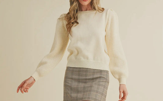 Puff Sleeved Ribbed Sweater/Cream