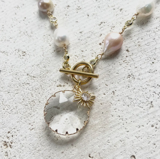 Freshwater Pearl Necklace w/ Crystal Charm 18”