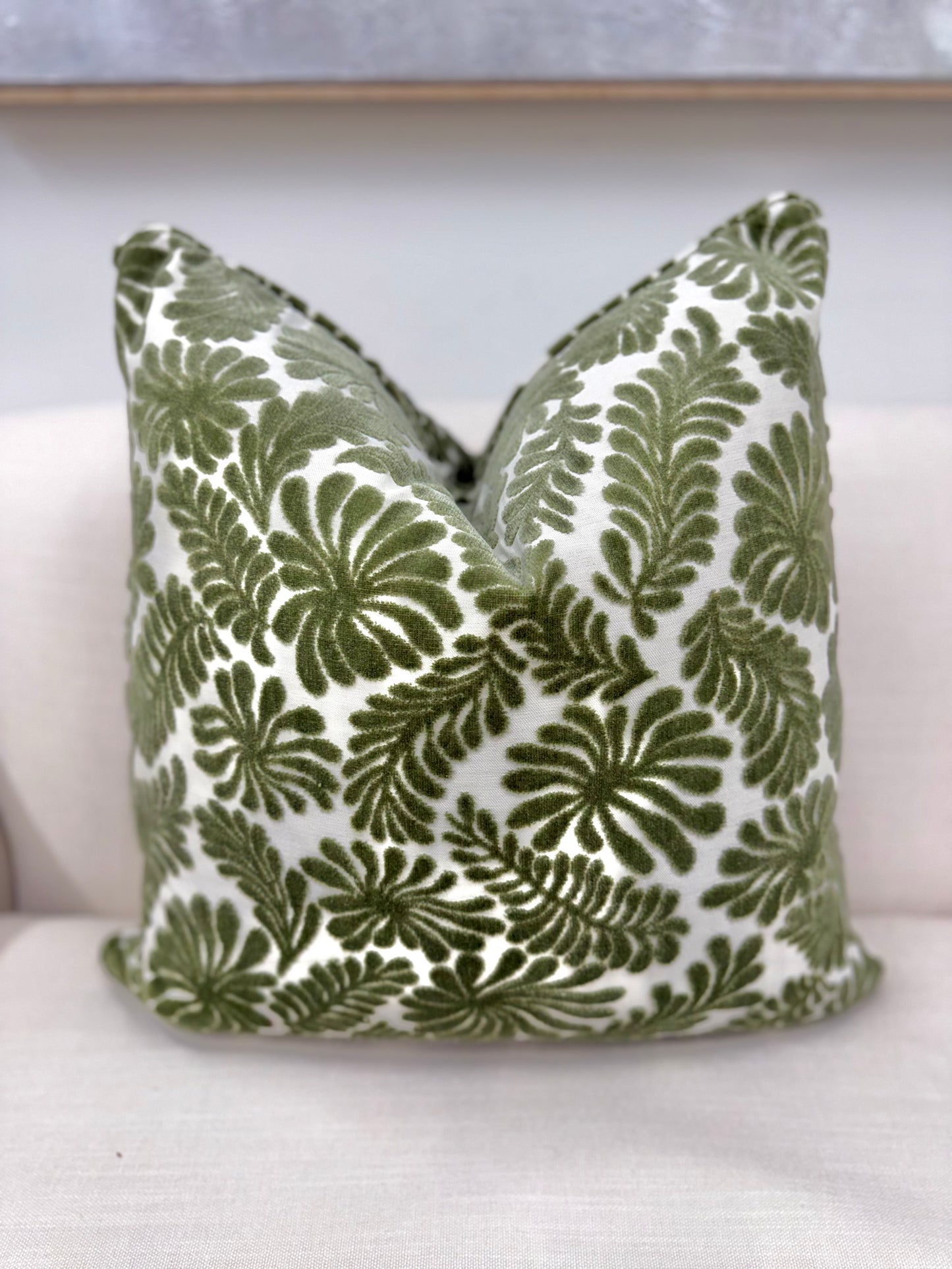 Green Leaf 23" Pillow