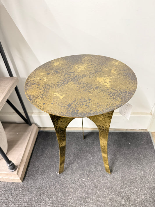 Green Tone Accent Table