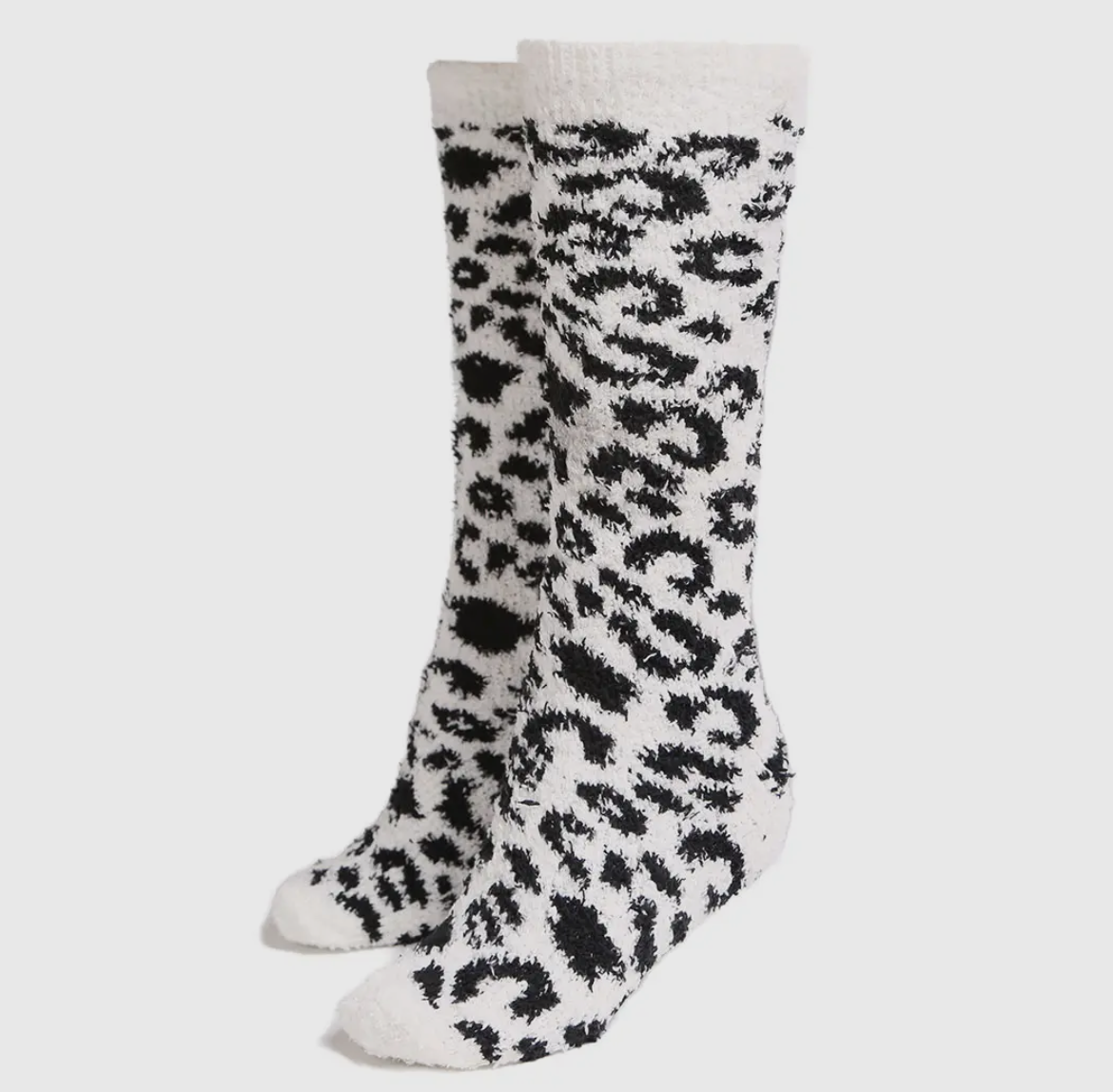 Cozy Leopard Print High Socks