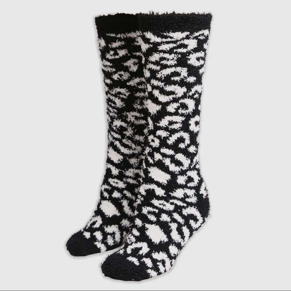 Cozy Leopard Print High Socks