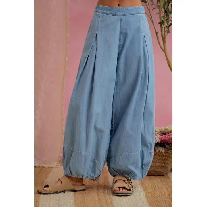 Light Washed Denim Wide Leg Pant