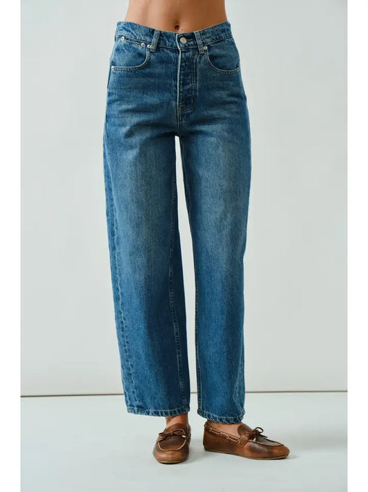 Slim Barrel Jeans