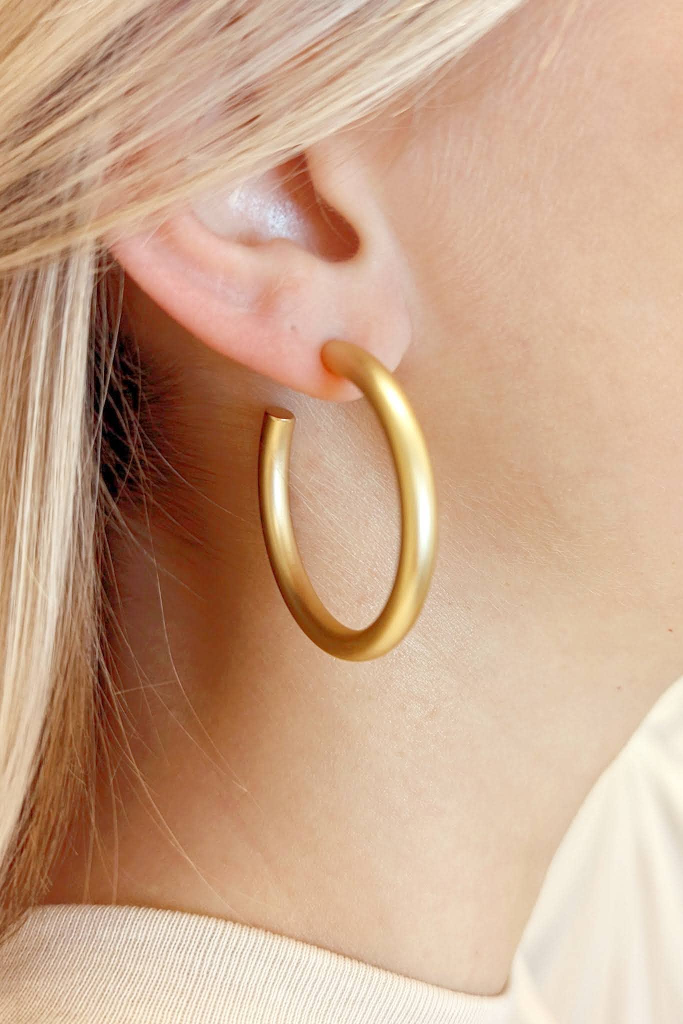 Jean Gold Hoop Earrings