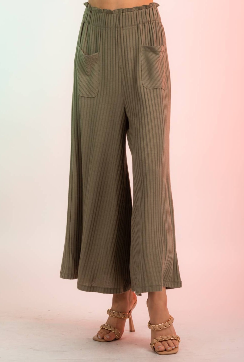 Olive Cropped Wide Leg Pants