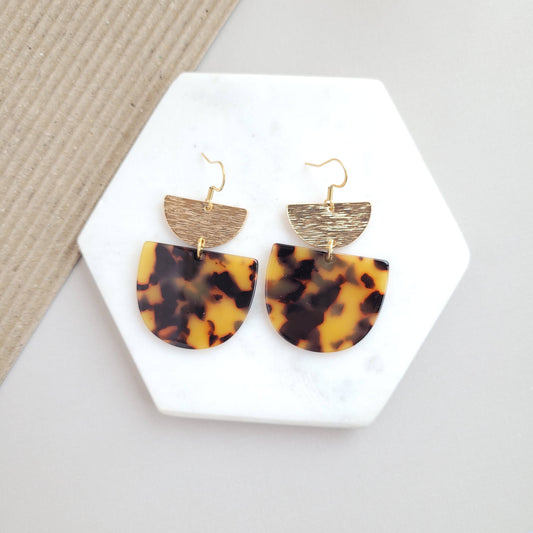 Tortoise Gold Earrings