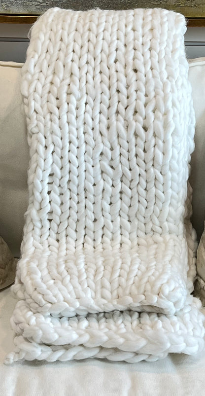 White Chunky Knit Throw 50" x 60"